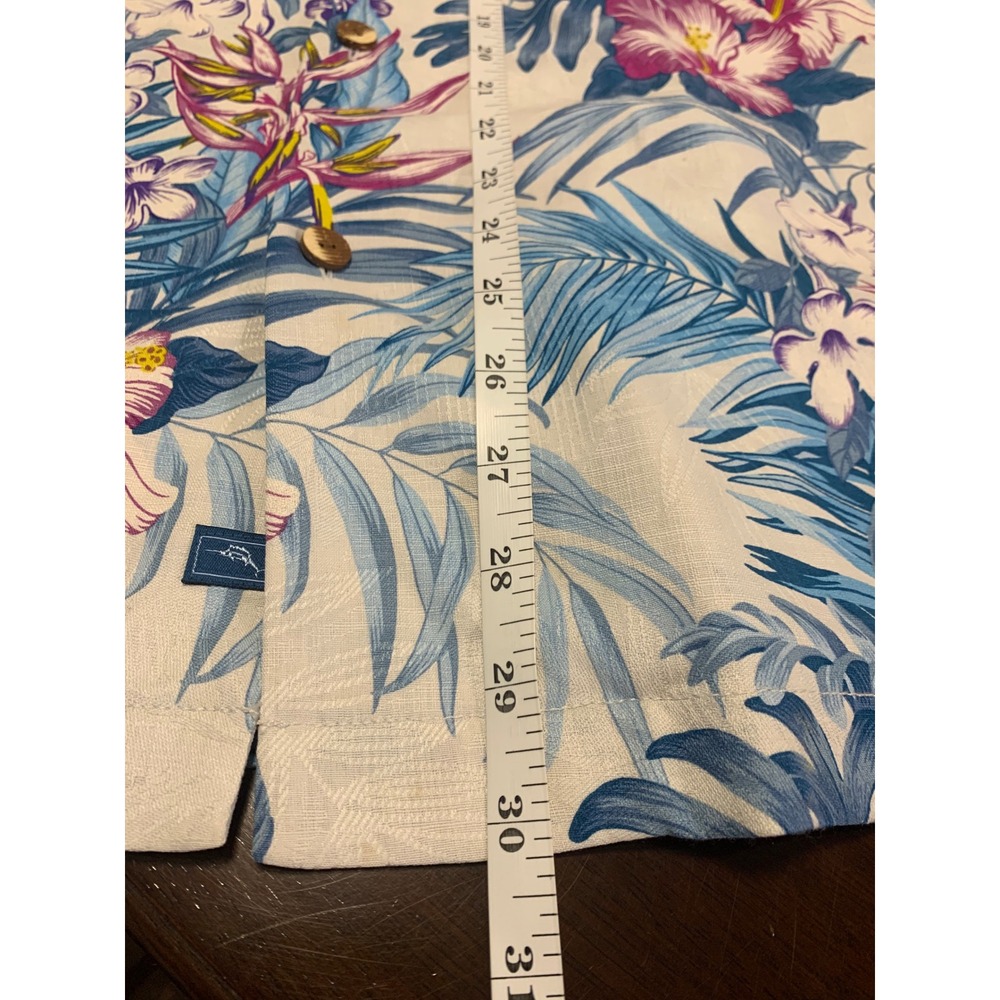 Tommy‎ Bahama  Medium 100% Silk Tropical Hibiscus Floral Camp Shirt Blue Purple - Picture 6 of 8